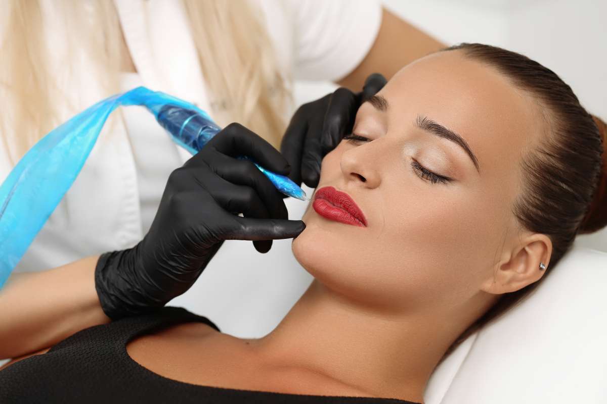 Full Lip Colour - Semi Permanent Cosmetic Tattoo Makeup