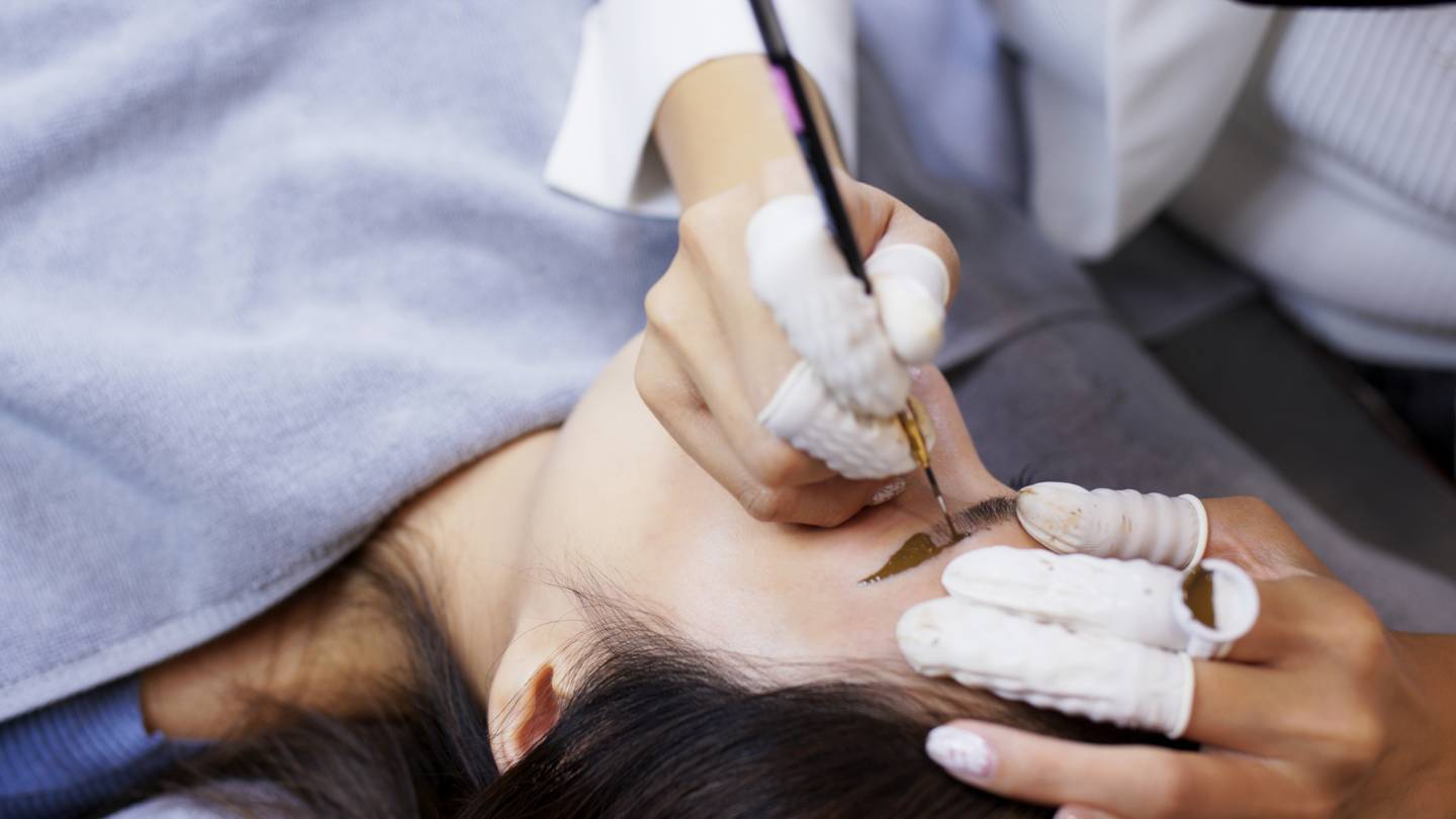 how can you avoid a microblading mistake 2