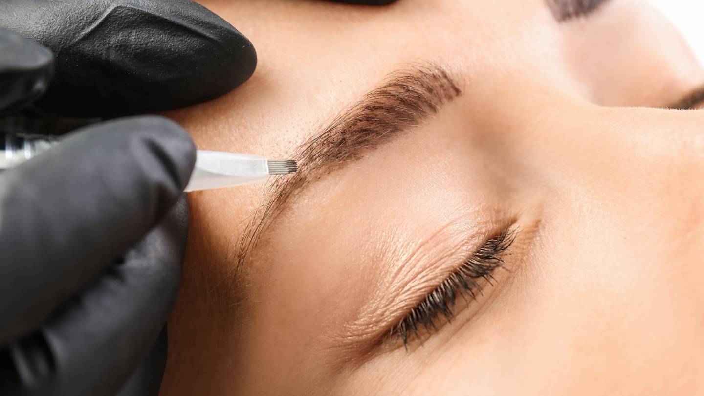 how to prepare for your eyebrow feathering appointment 1