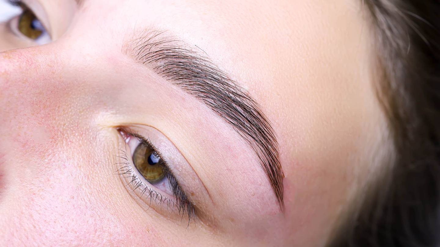 how can eyebrow feathering transform your look instantly 2