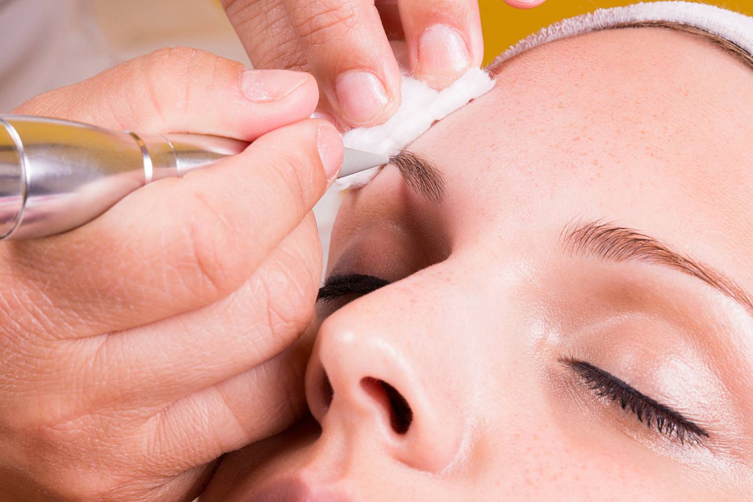 before and aftercare tips for eyebrow tattoos